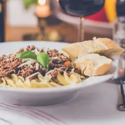 مجموعه رستوران رضائی