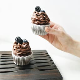 نان و شیرینی هنر