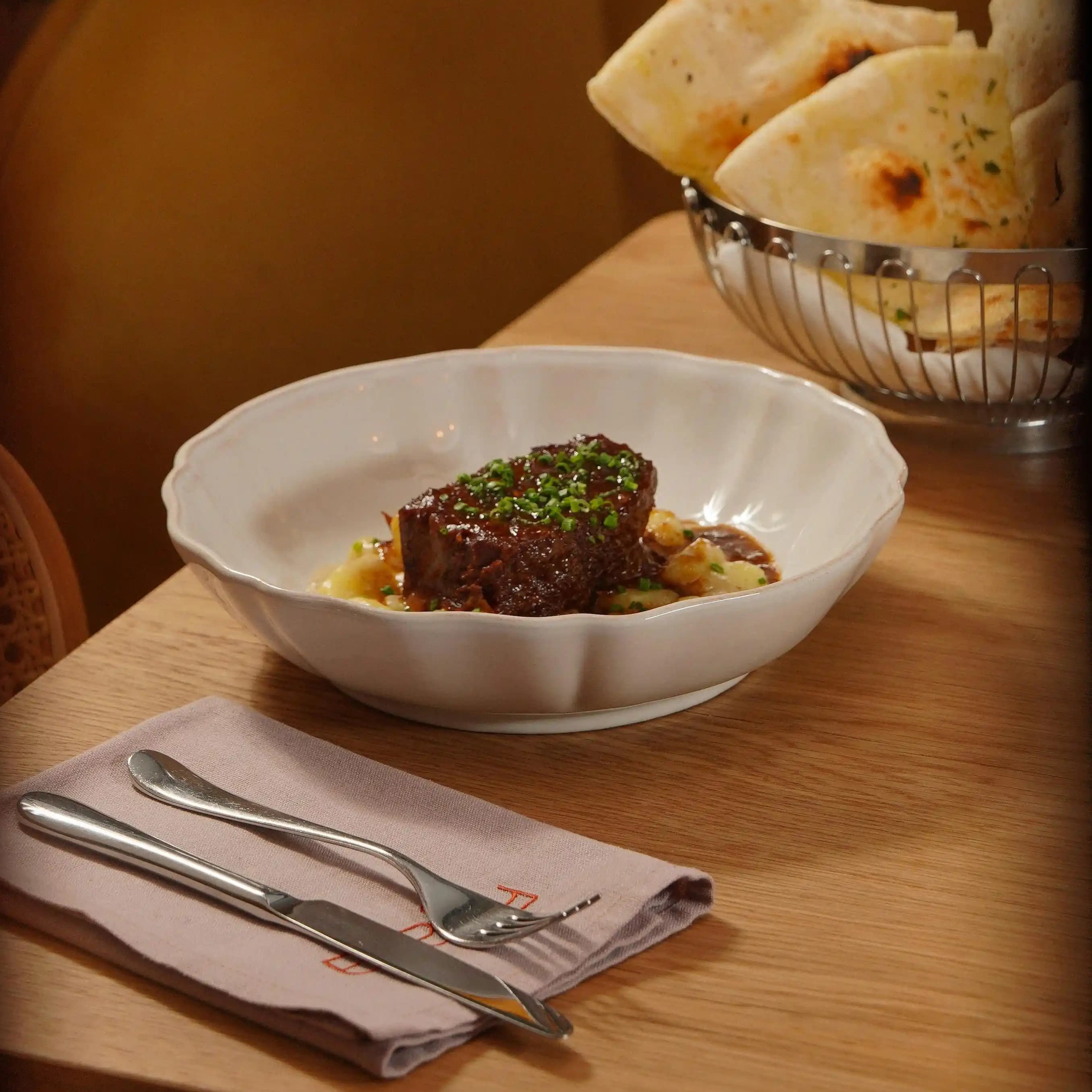 لوگوی فروشگاه رستوران یکسان سازی