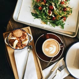 کافه رستوران راینو