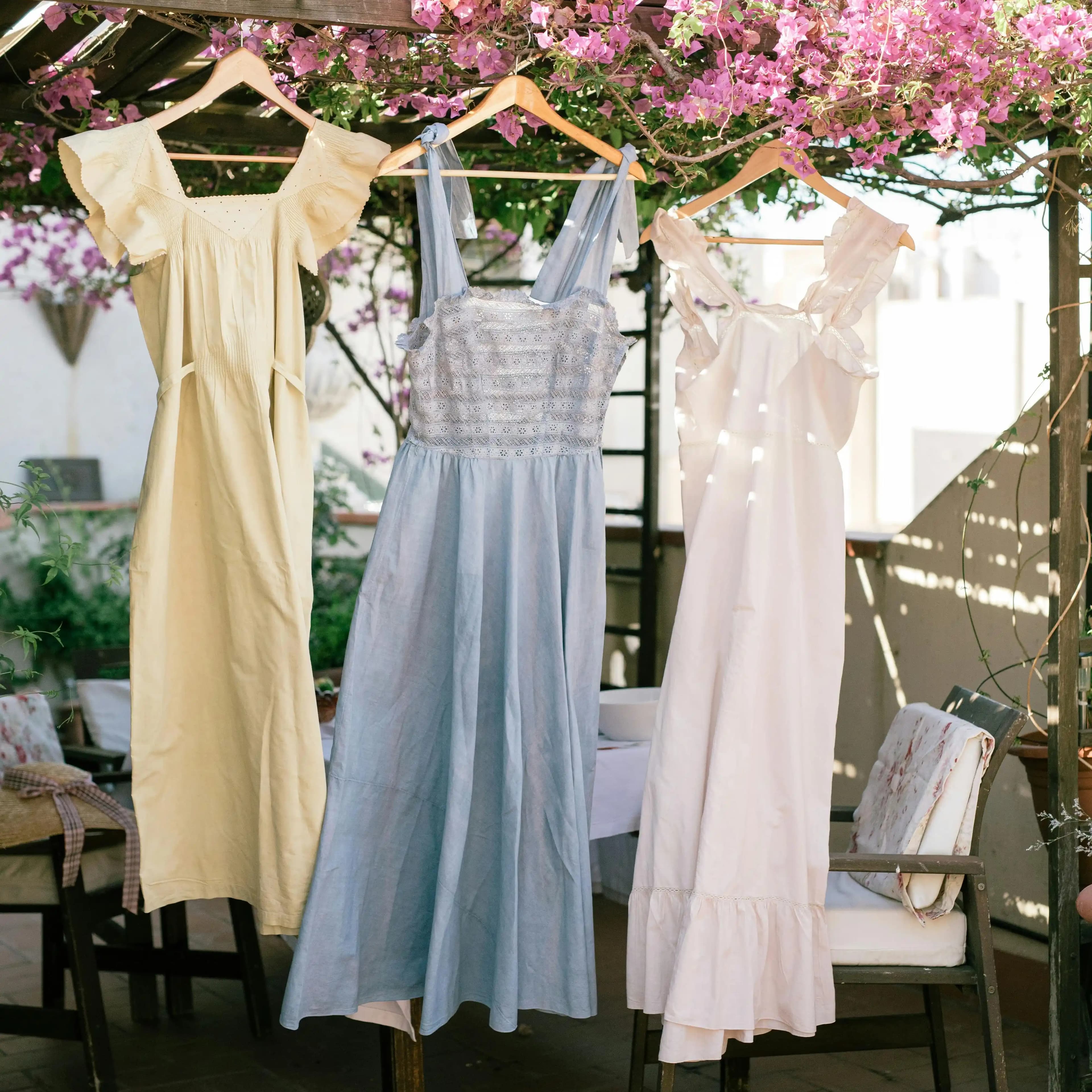 لوگوی فروشگاه پخش پوشاک زنانه بردیا