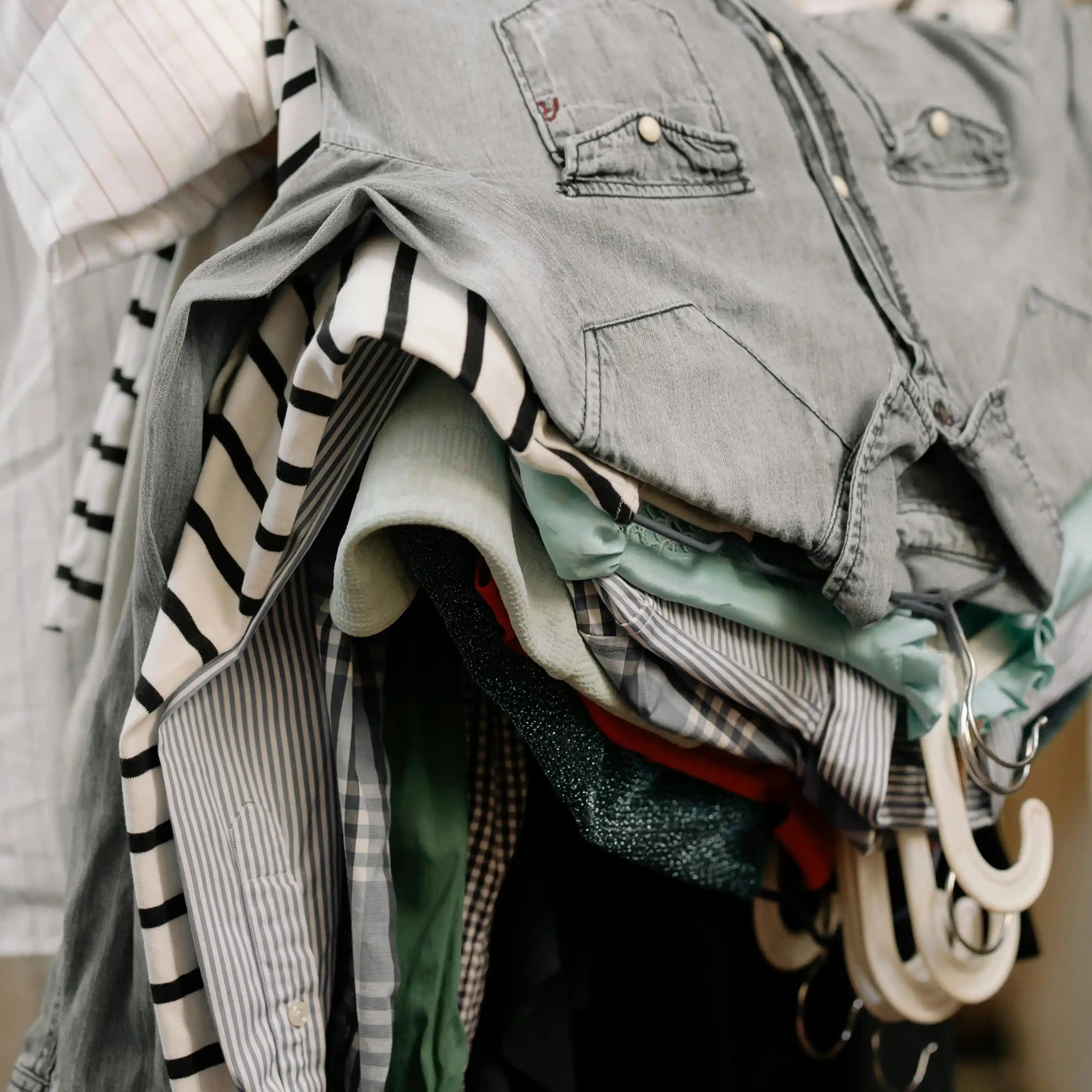 لوگوی فروشگاه تولیدی شری | شعبه فلسطین