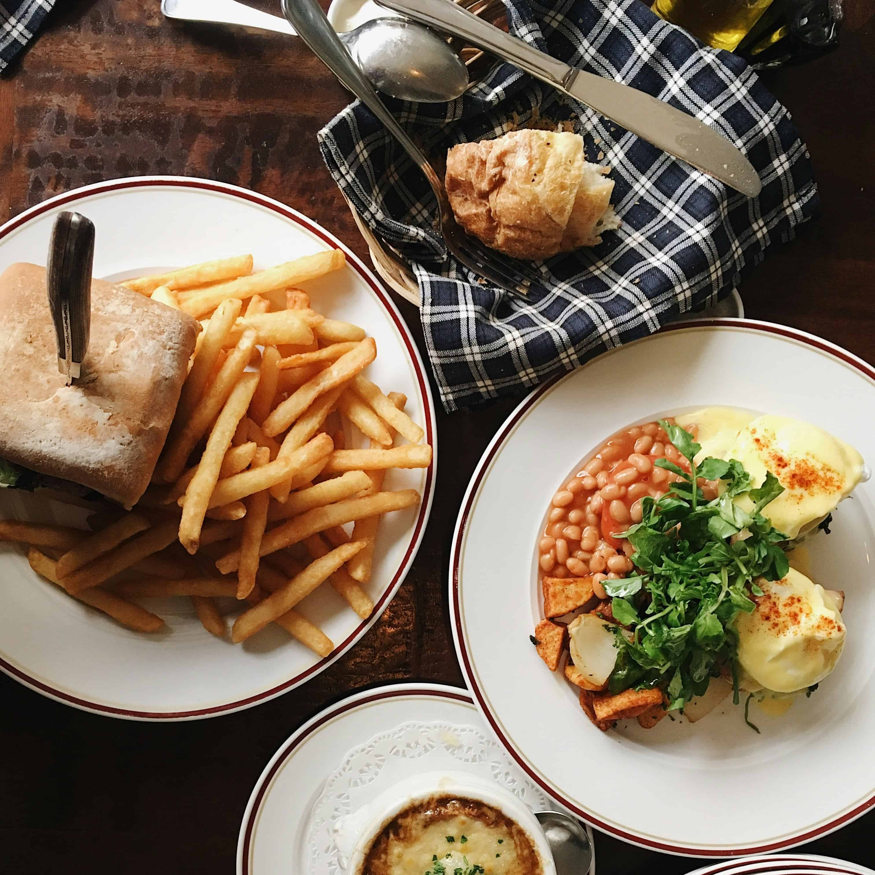 لوگوی فروشگاه کافه رستوران ایوان