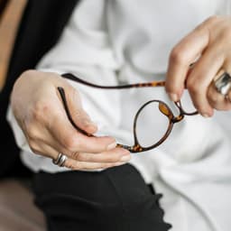 بینایی سنجی و عینک عرفان