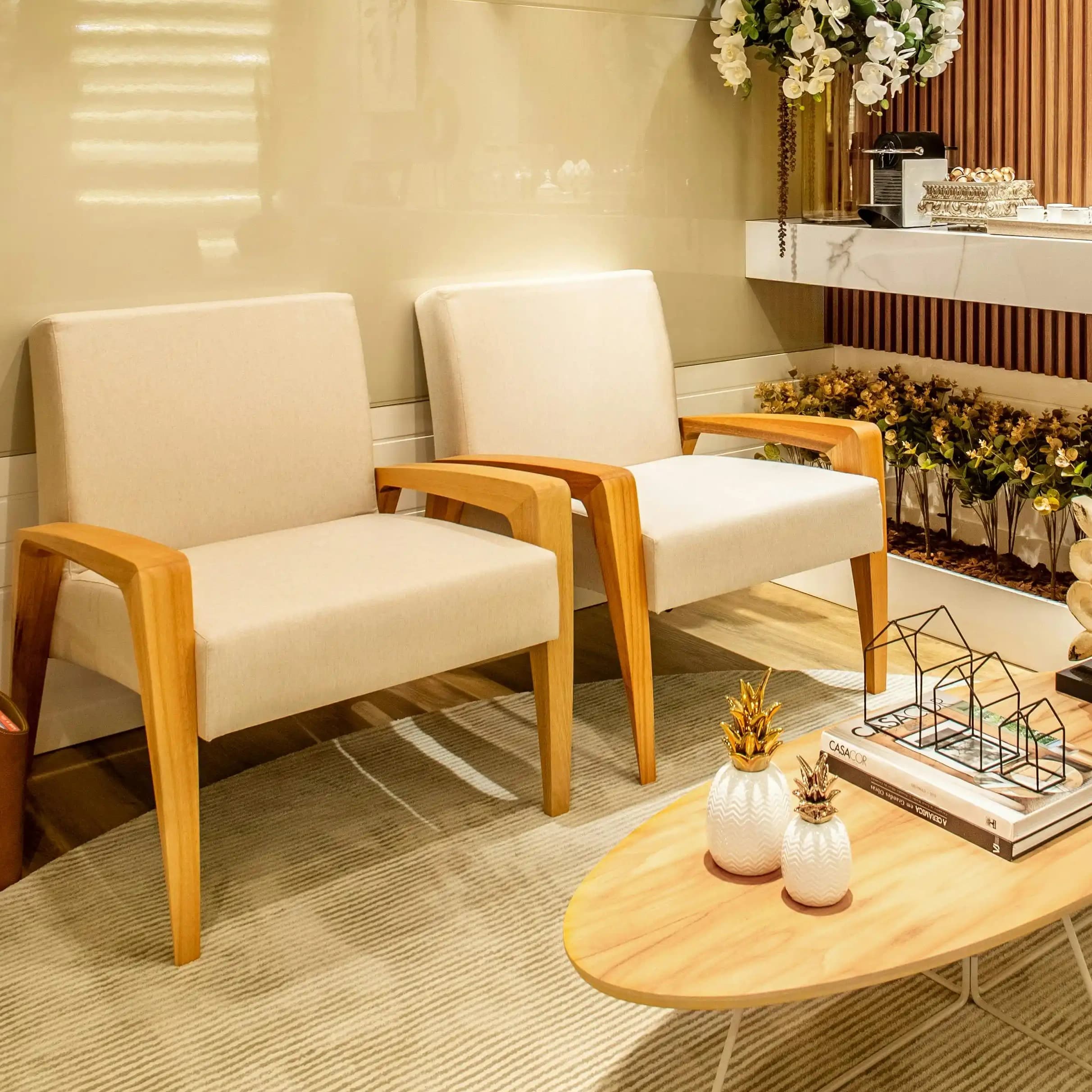 لوگوی فروشگاه مبل هگمتانه