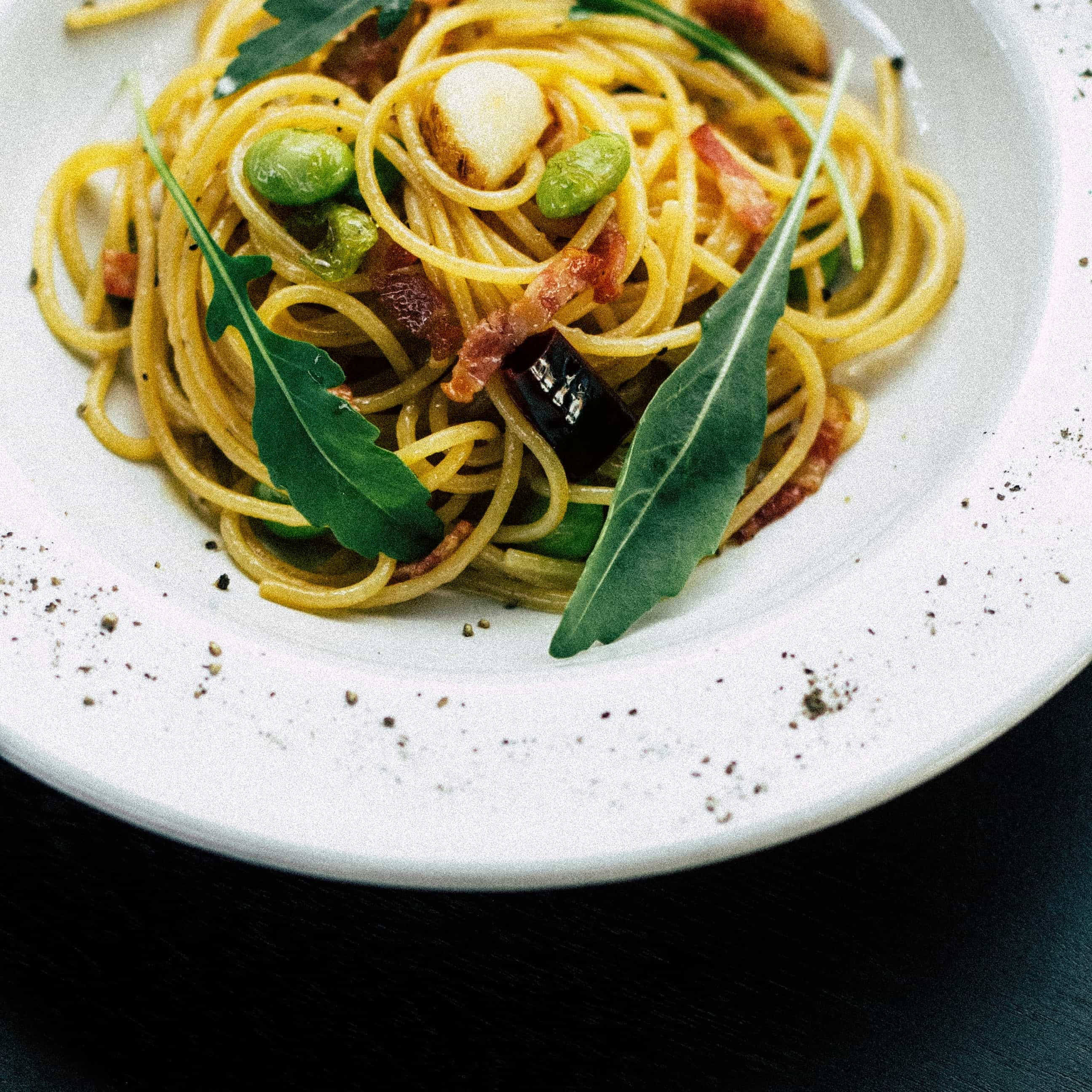 لوگوی فروشگاه رستوران ایتالیایی پومودورو