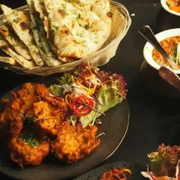 رستوران خوش نشین