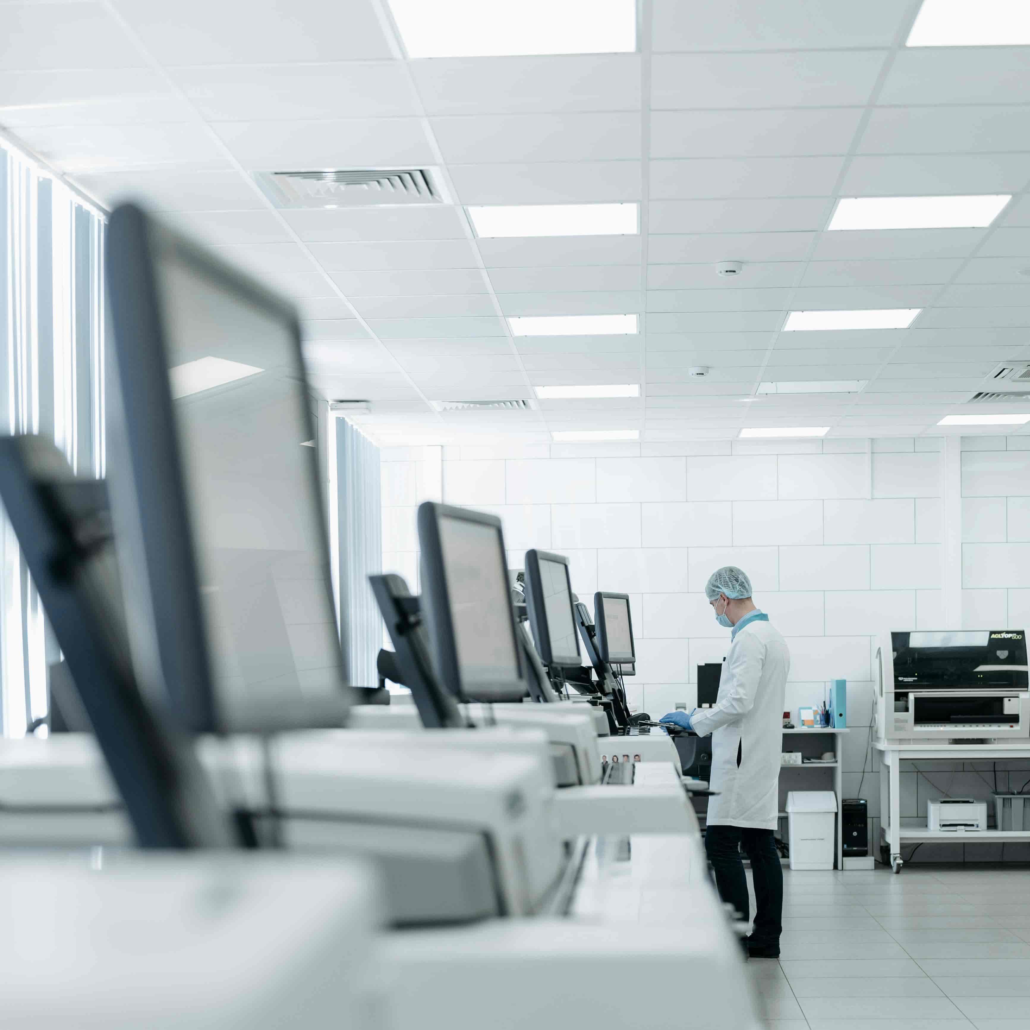 لوگوی فروشگاه فیزیوتراپی فهیم اصفهان