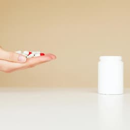 داروخانه ی دکتر صلواتی