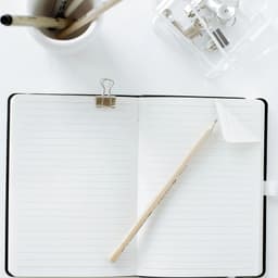 کتاب و لوازم تحریر آینده سازان