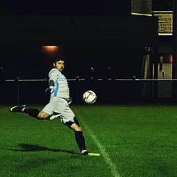 فروشگاه ورزشی ال کلاسیکو