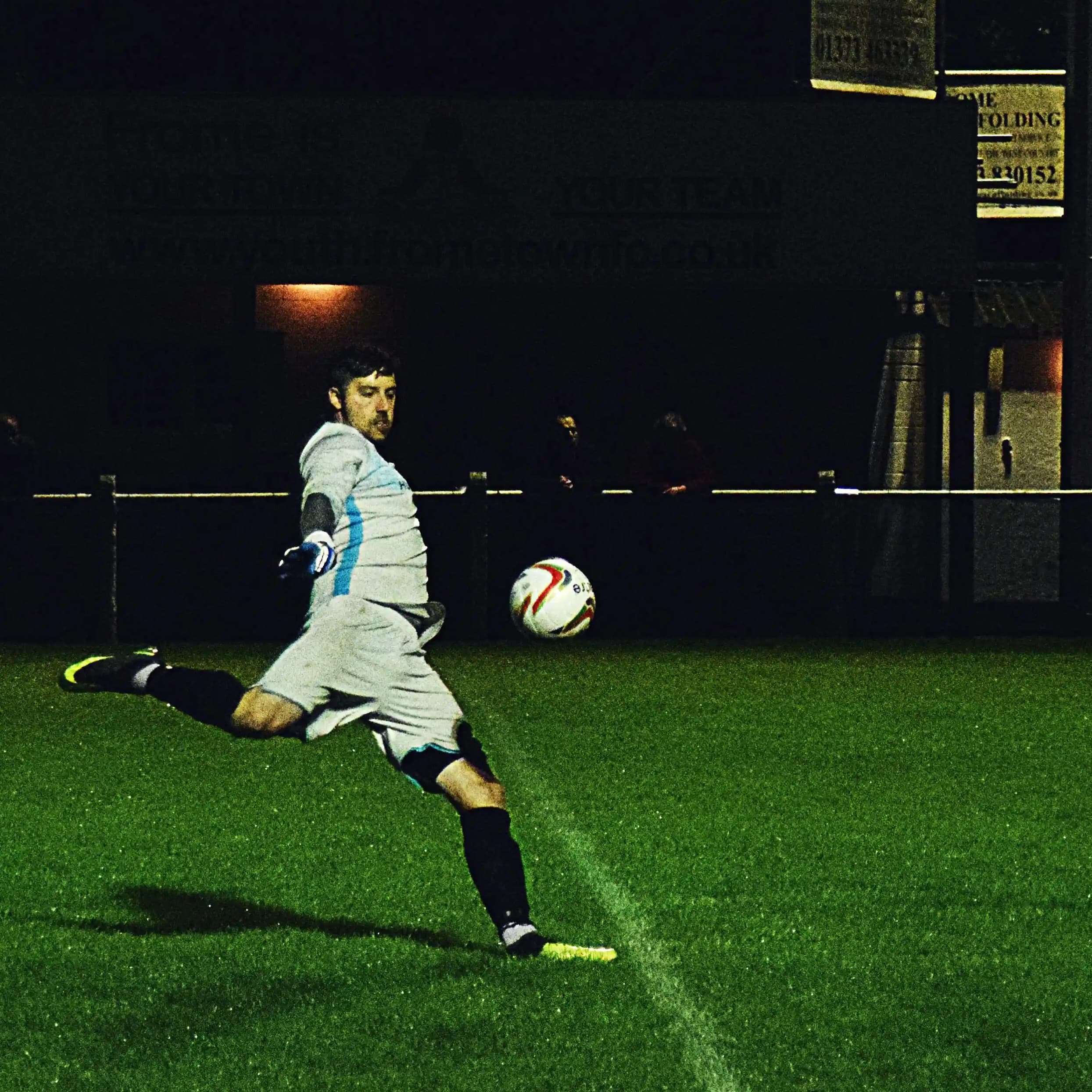 لوگوی فروشگاه فروشگاه ورزشی ال کلاسیکو