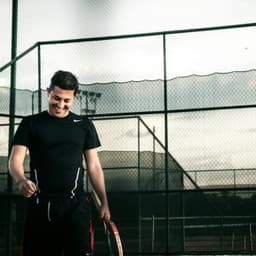 لوازم ورزشی آدیداس