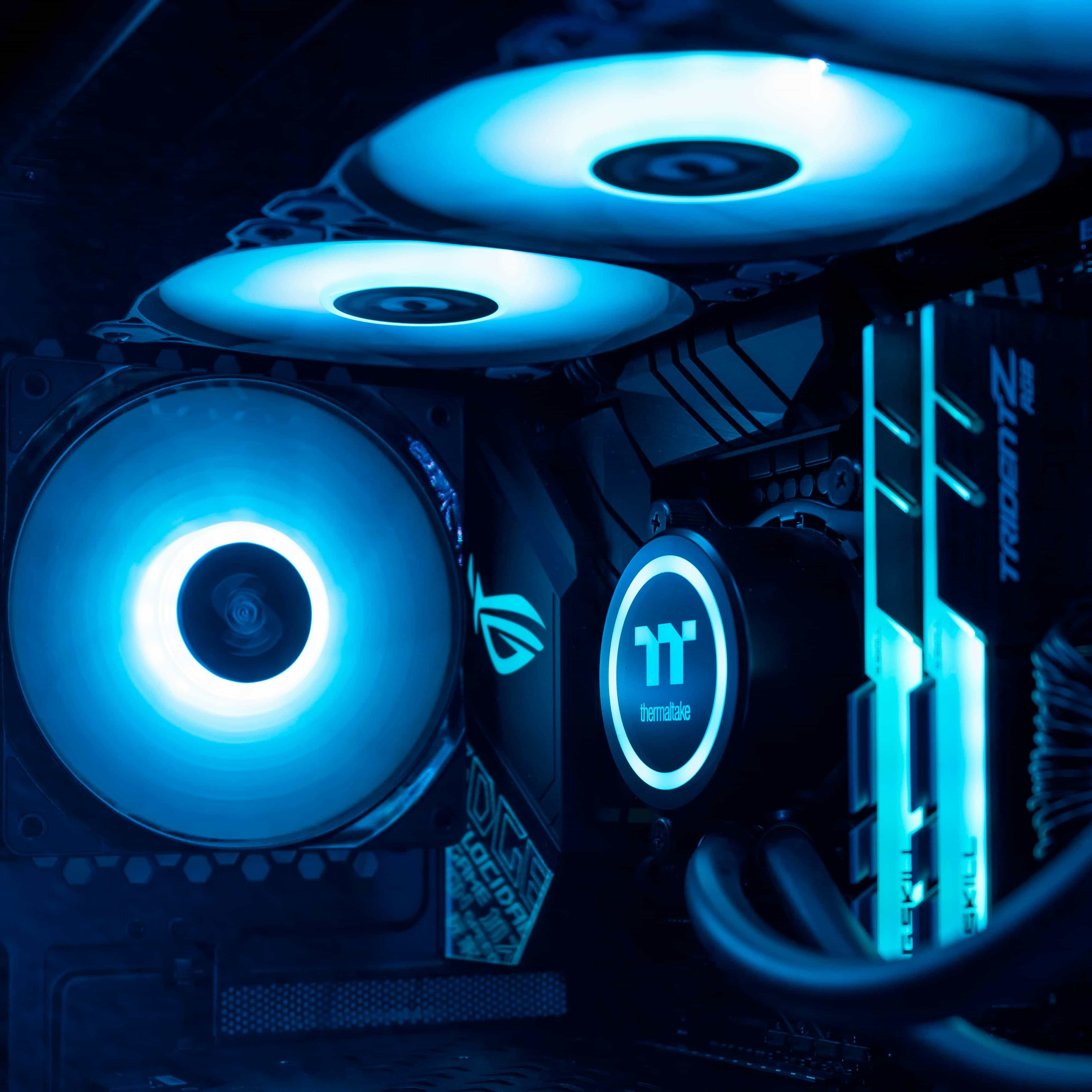 لوگوی فروشگاه محصولات فرهنگی رایان