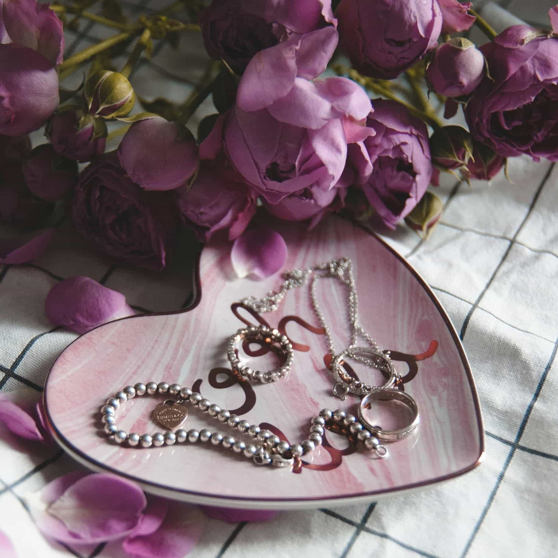 لوگوی فروشگاه گالری ساعت جمشیدی