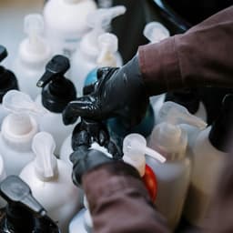 سالن زیبایی هانیه موسوی