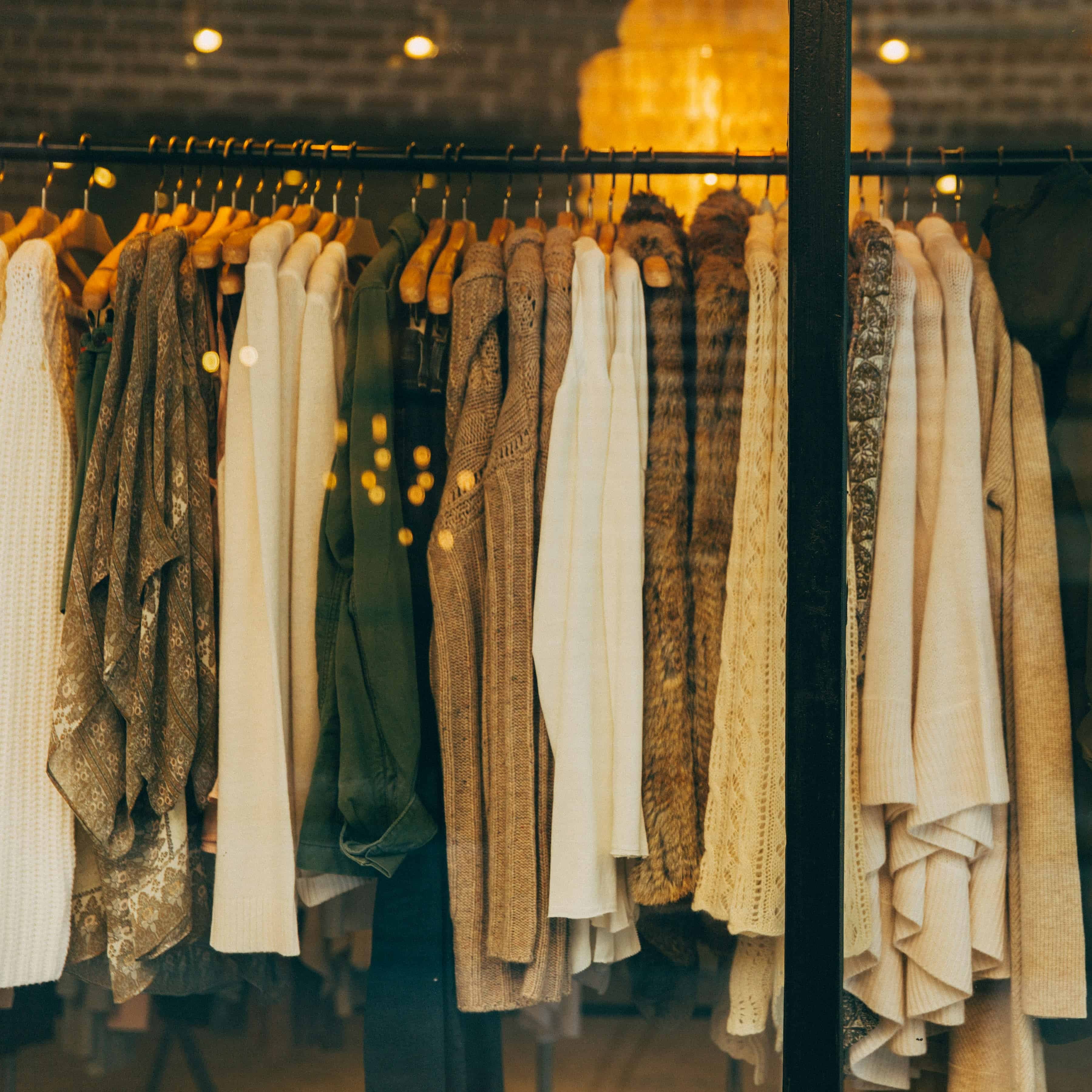 لوگوی فروشگاه فروشگاه بزرگ پوشاک زنانه زیروتن