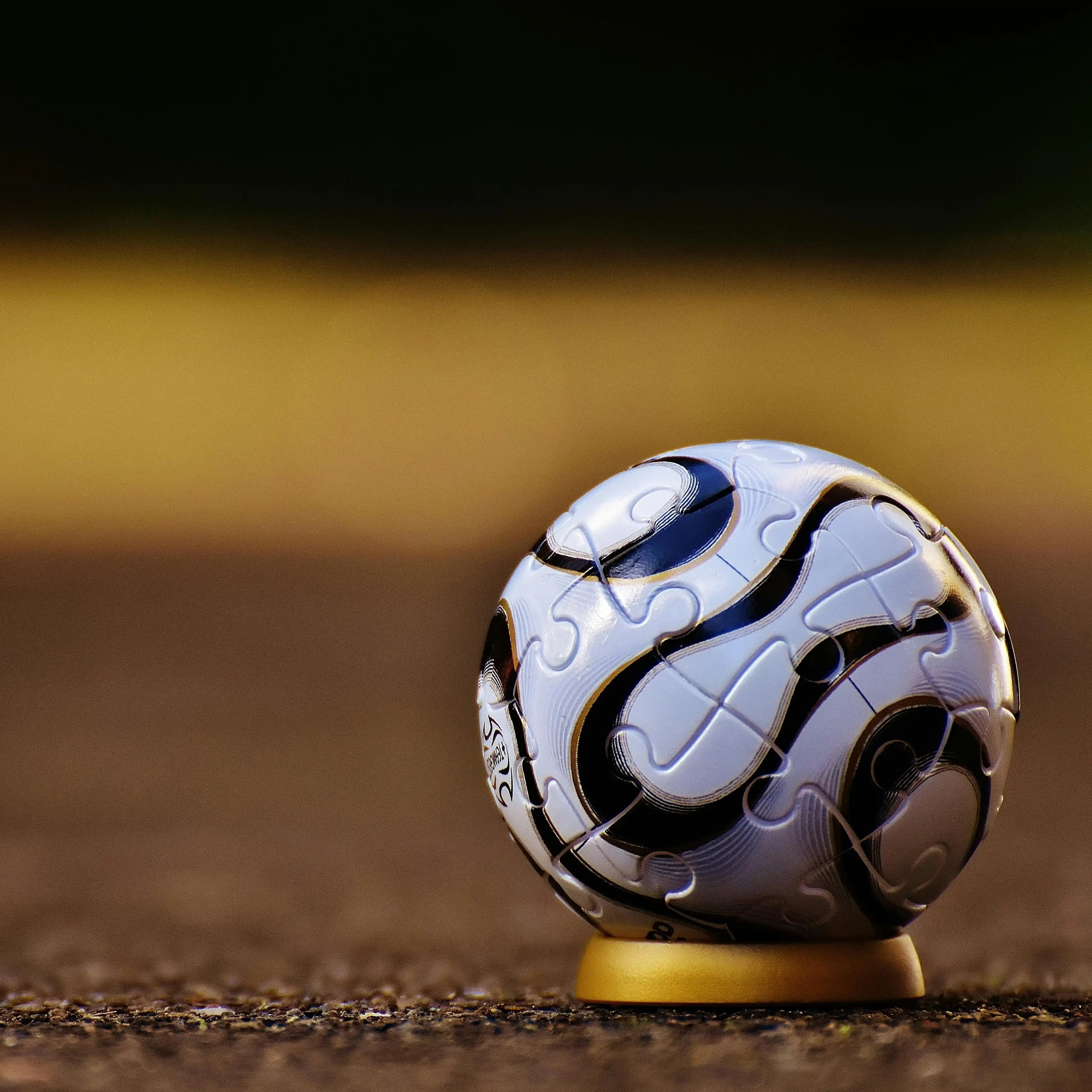 لوگوی فروشگاه لوازم ورزشی ساعی اسپرت