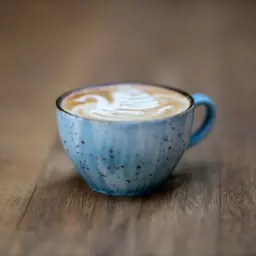 کافه بیستروپاپ