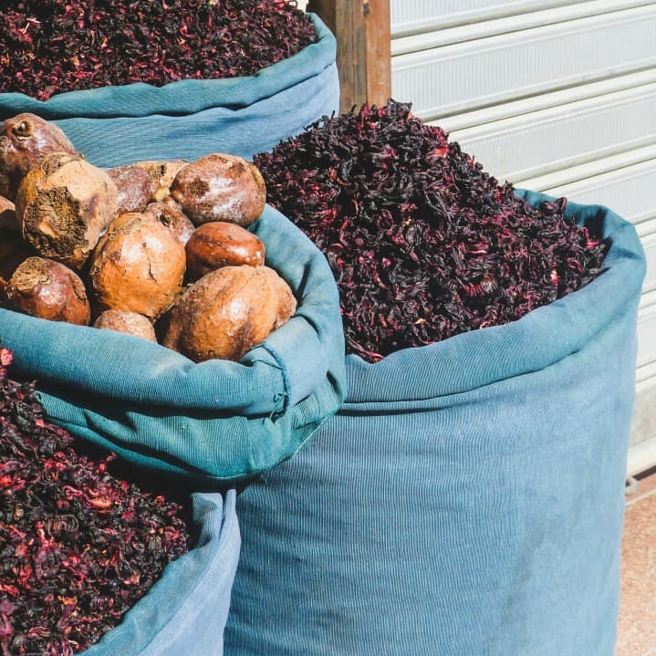 لوگوی فروشگاه عطاری و خشکبار عمه لیلا