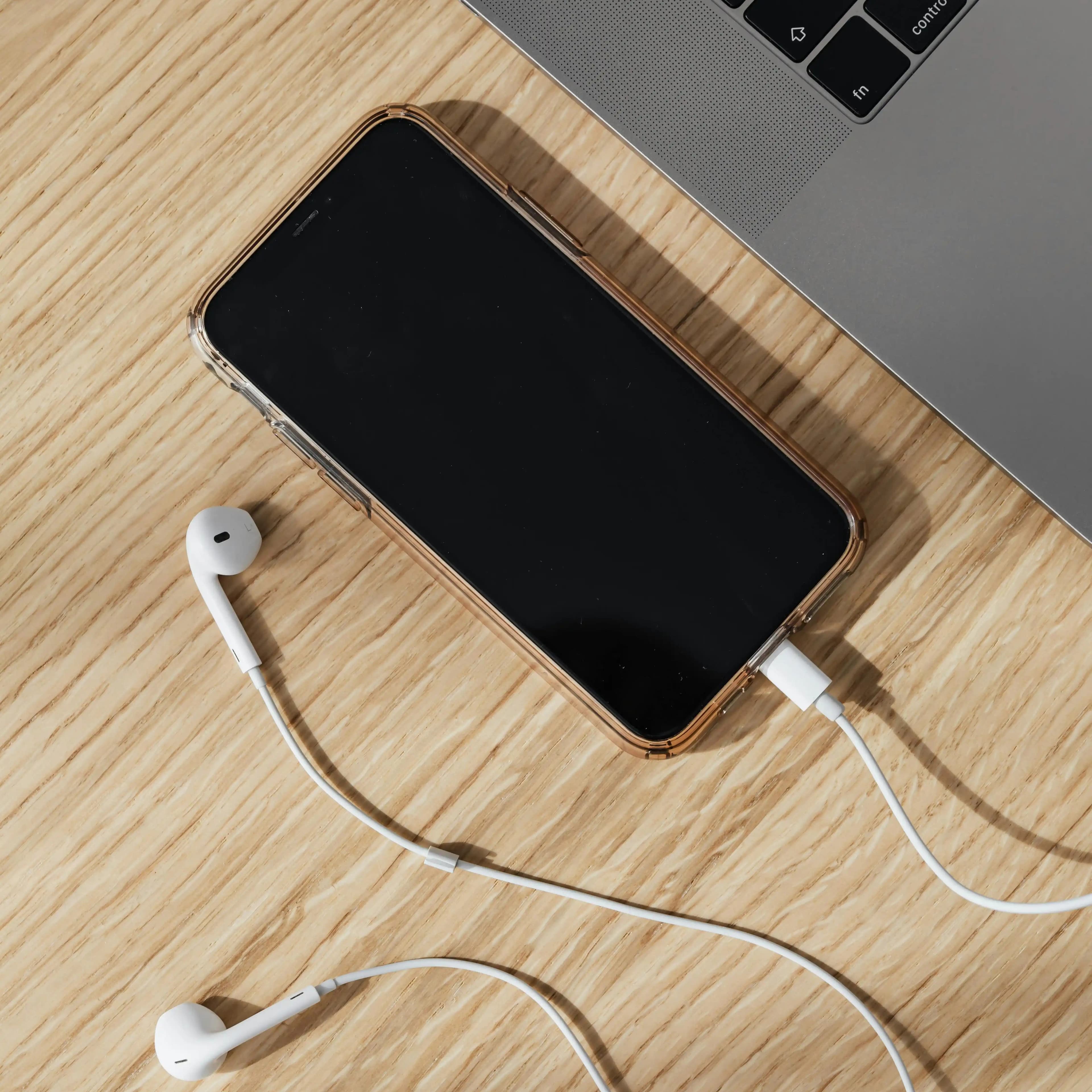 لوگوی فروشگاه موبایل پویامین