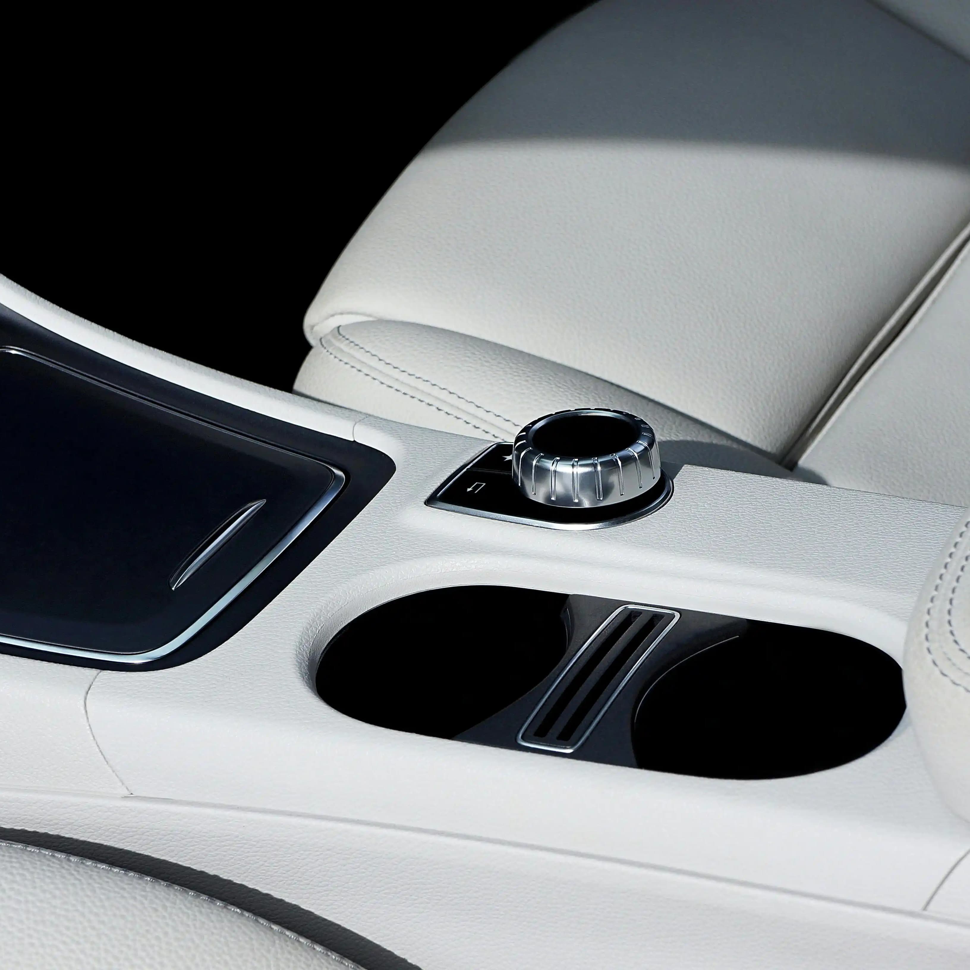 لوگوی فروشگاه نمایشگاه اتومبیل خزر