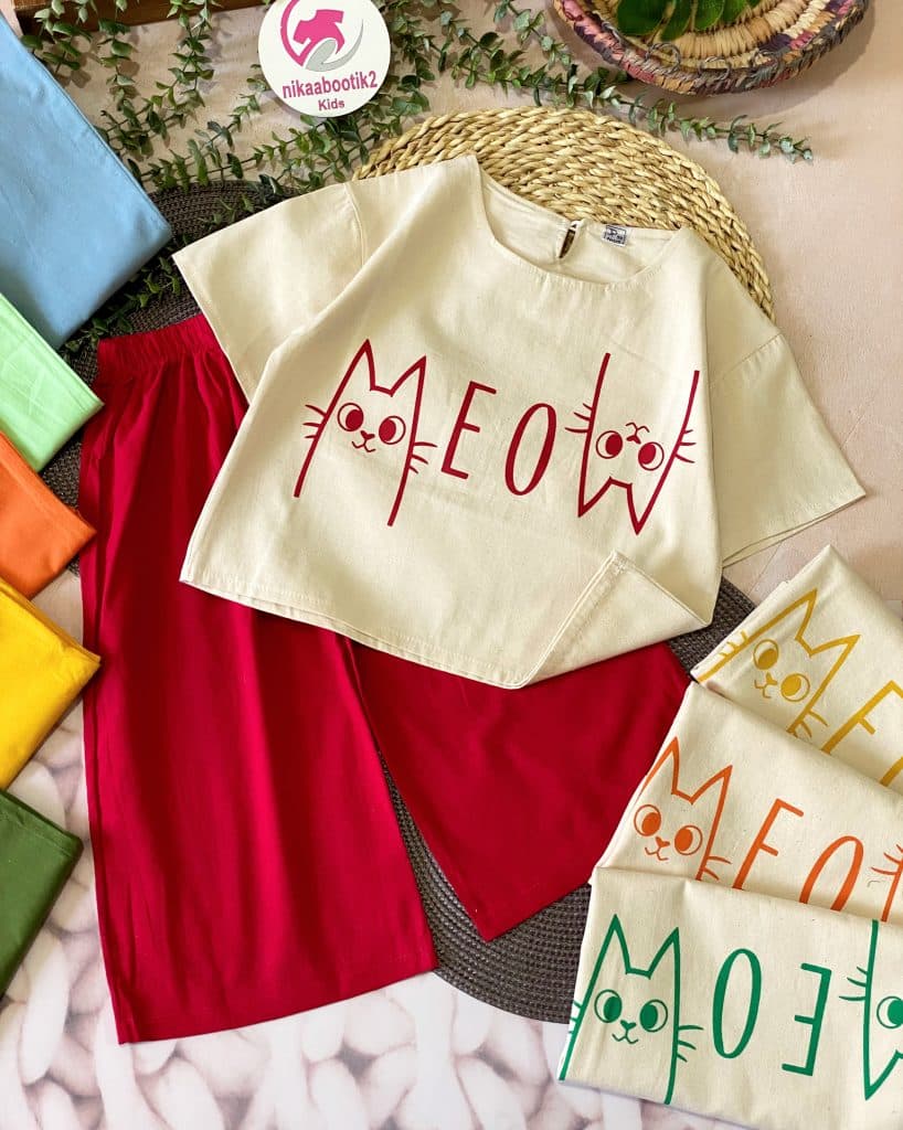 کراپ شلوارک MEOW