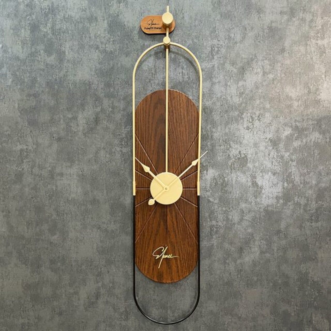 ساعت دیواری مدل کوین