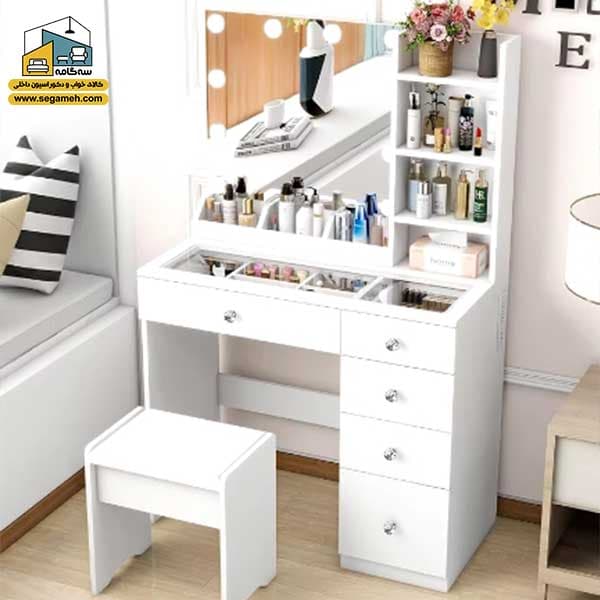 میز آرایش لامپ دار DMP241