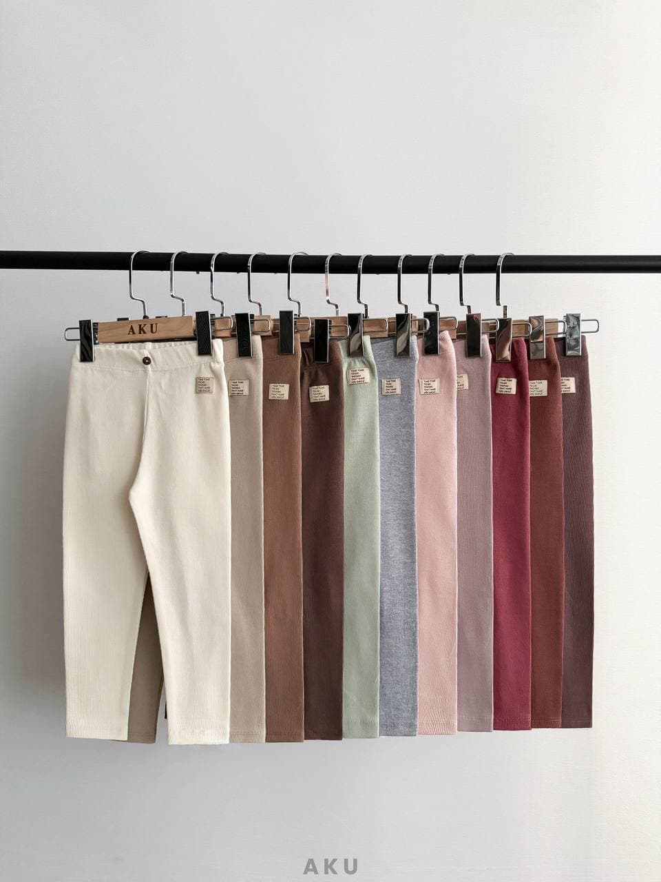 لگ کبریتی AKU