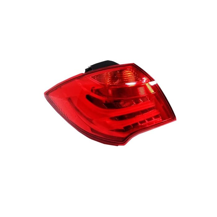 چراغ خطر عقب چپ روی گلگیر هایما S7