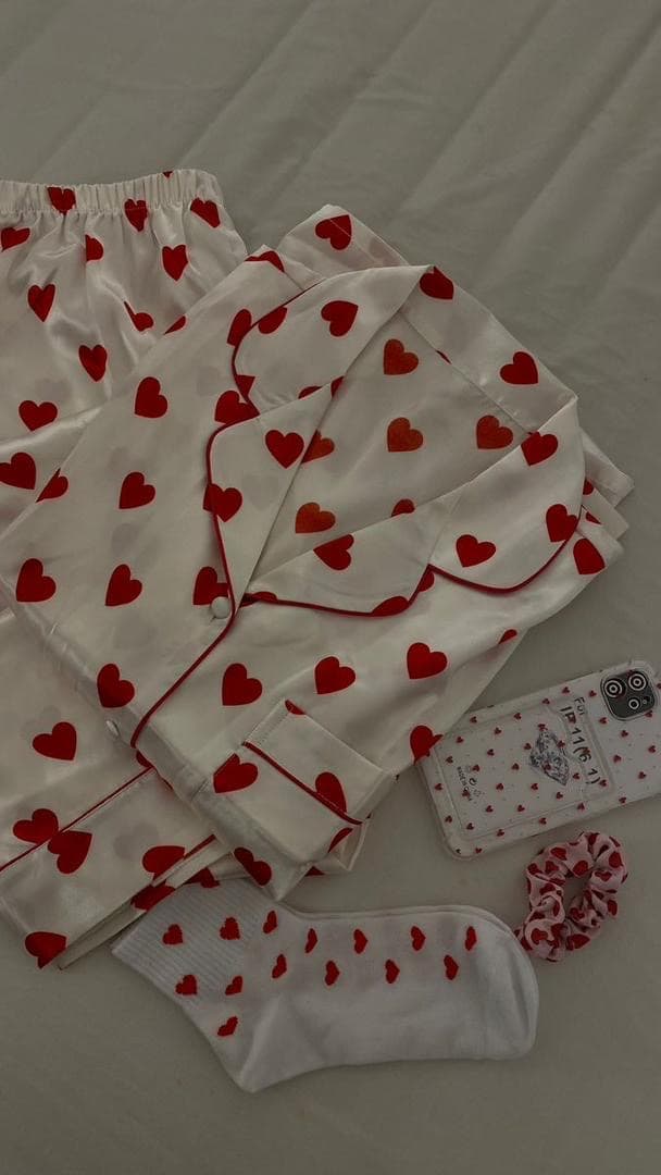 بلوز و شلوار قلبی قرمز ( کد ۷۷۴۳ )