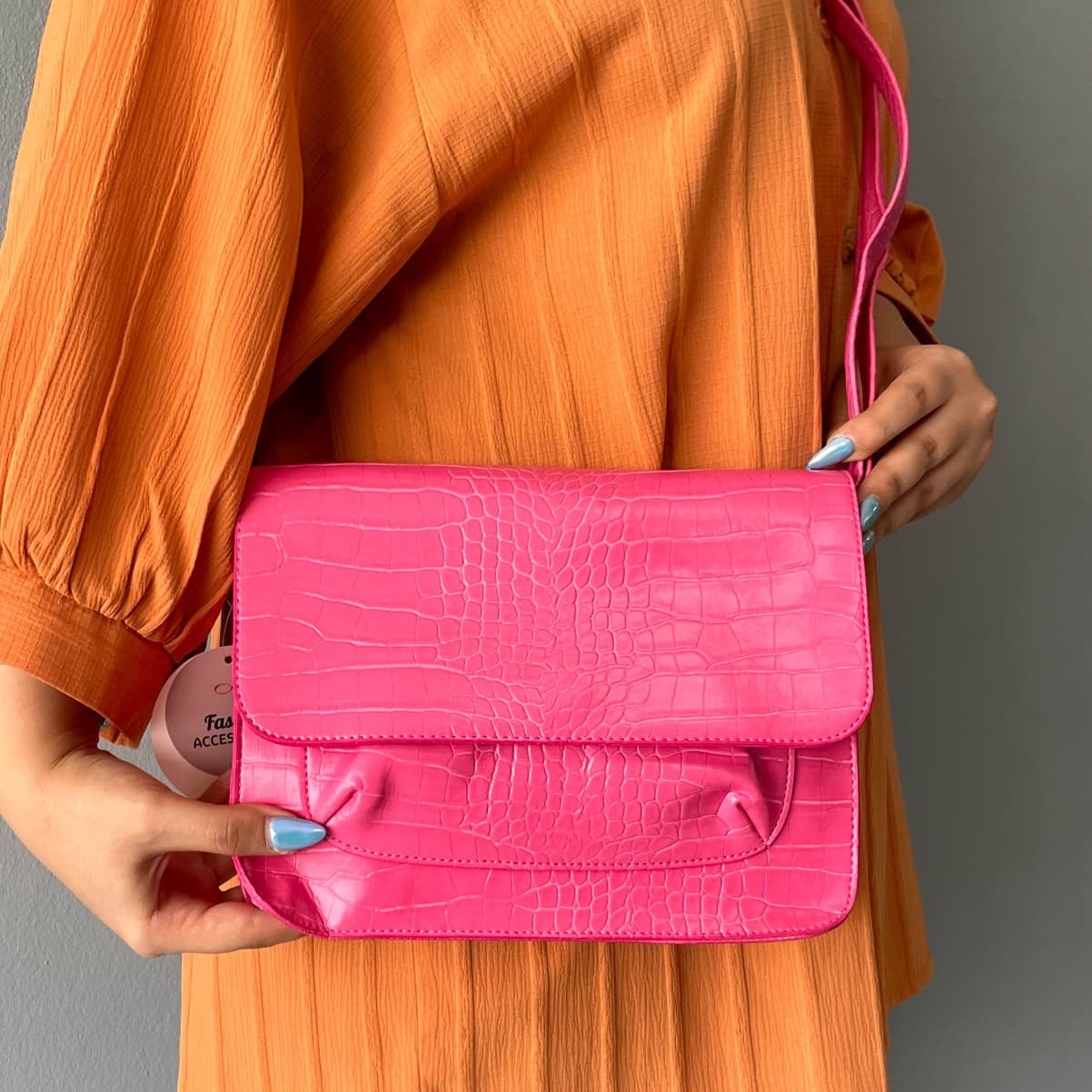 کیف یکطرفه زنانه برند Accessories