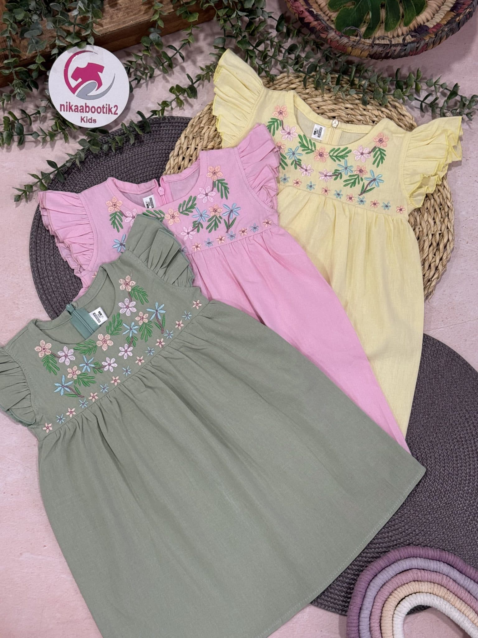 پیراهن گلبرگ