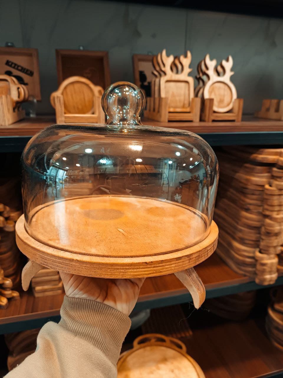 کاپ کیک سه پایه چوبی