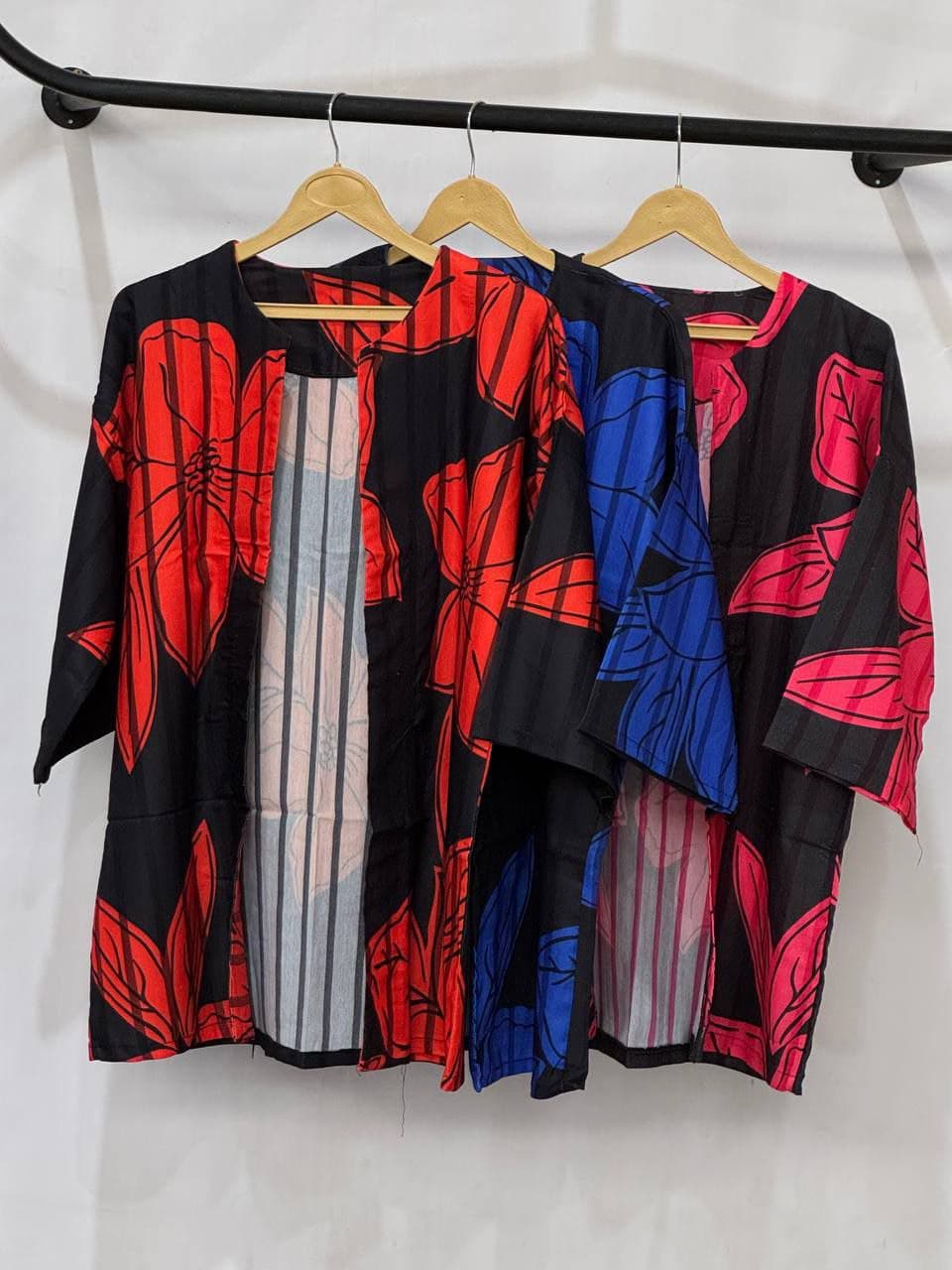 مانتو جلو باز گلدار کد 7561