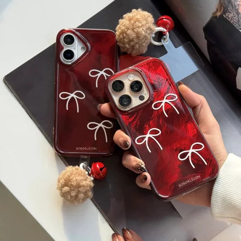 قاب گوشی آیفون چری پاپیونی همراه با آویز زنگوله ای