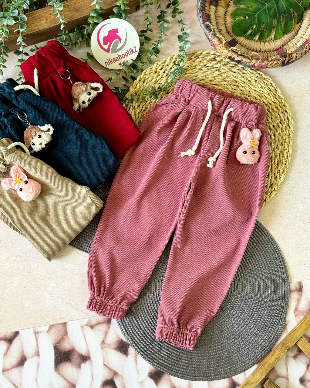 شلوار مخمل کبریتی