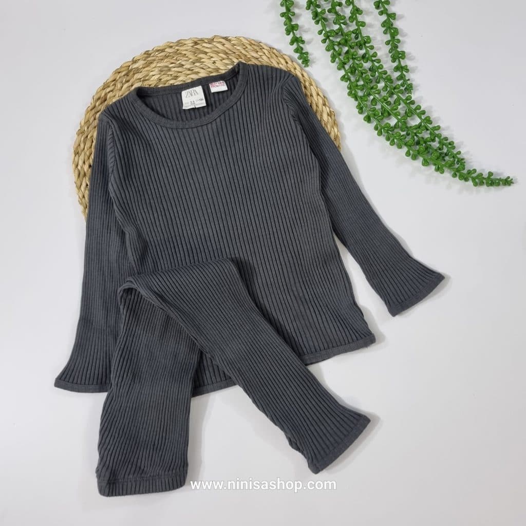 ست بلوز یقه گرد با لگ کبریتی بچگانه برند زارا zara اورجینال