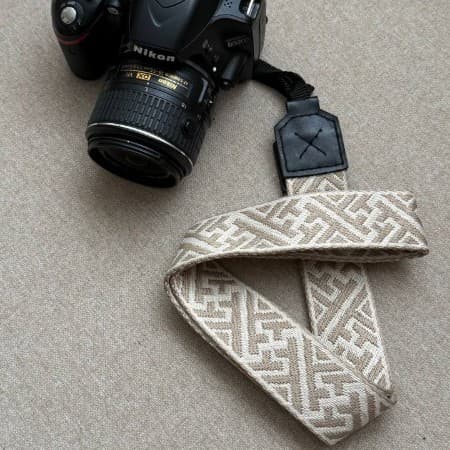 بند دوربین بندینو طرح Bandino camera strap 043