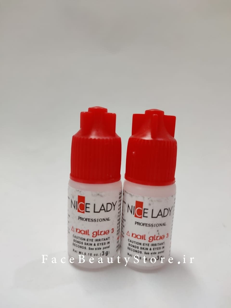 چسب ناخن