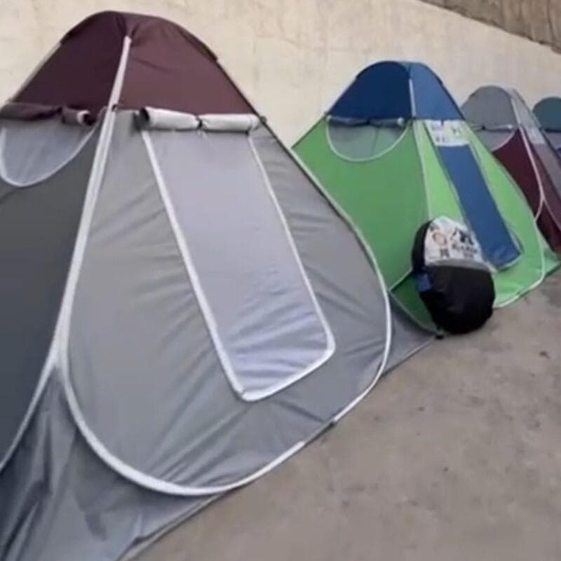 چادر مسافرتی ضد آب 8 نفره جنس برزنتی برنو (اقتصادی)