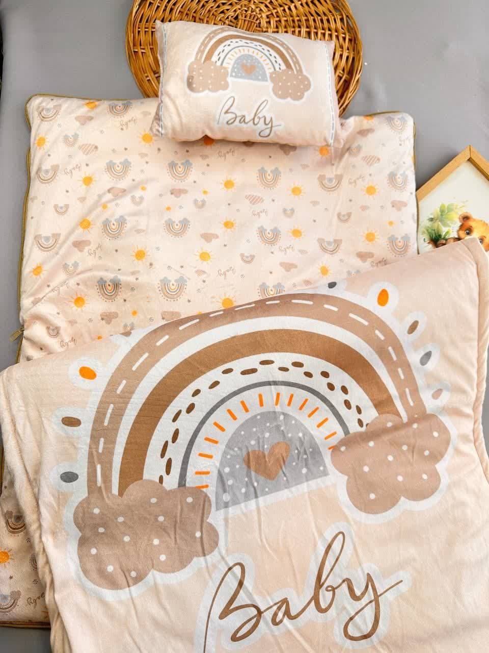 ست رخت خواب مخمل مسافرتی طرح ابر و رنگین کمان نوزادی و کودک کد 22043