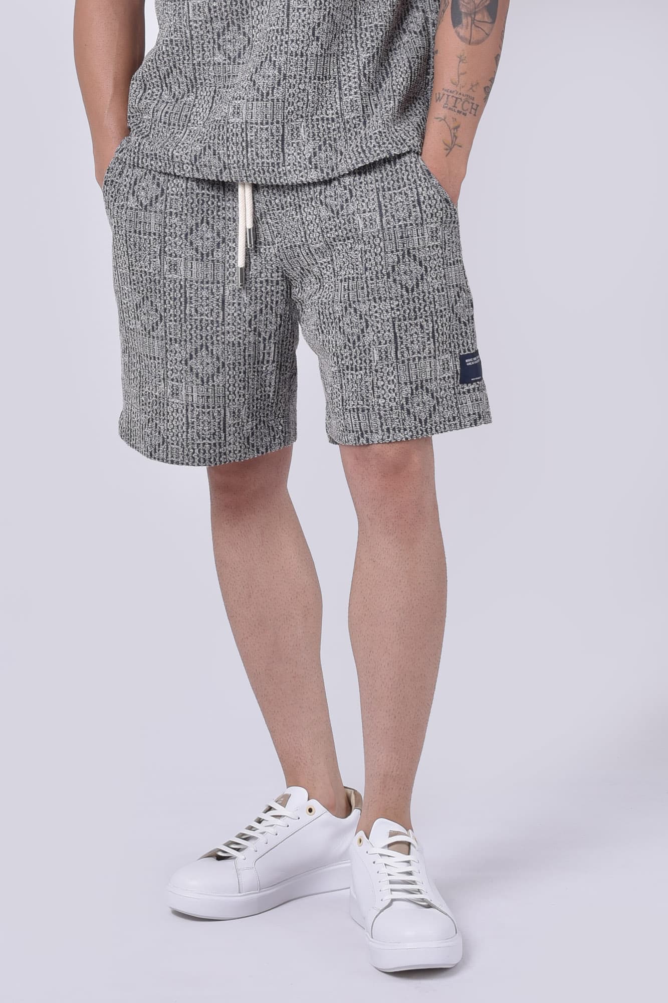 شلوارک تریکو طرحدار