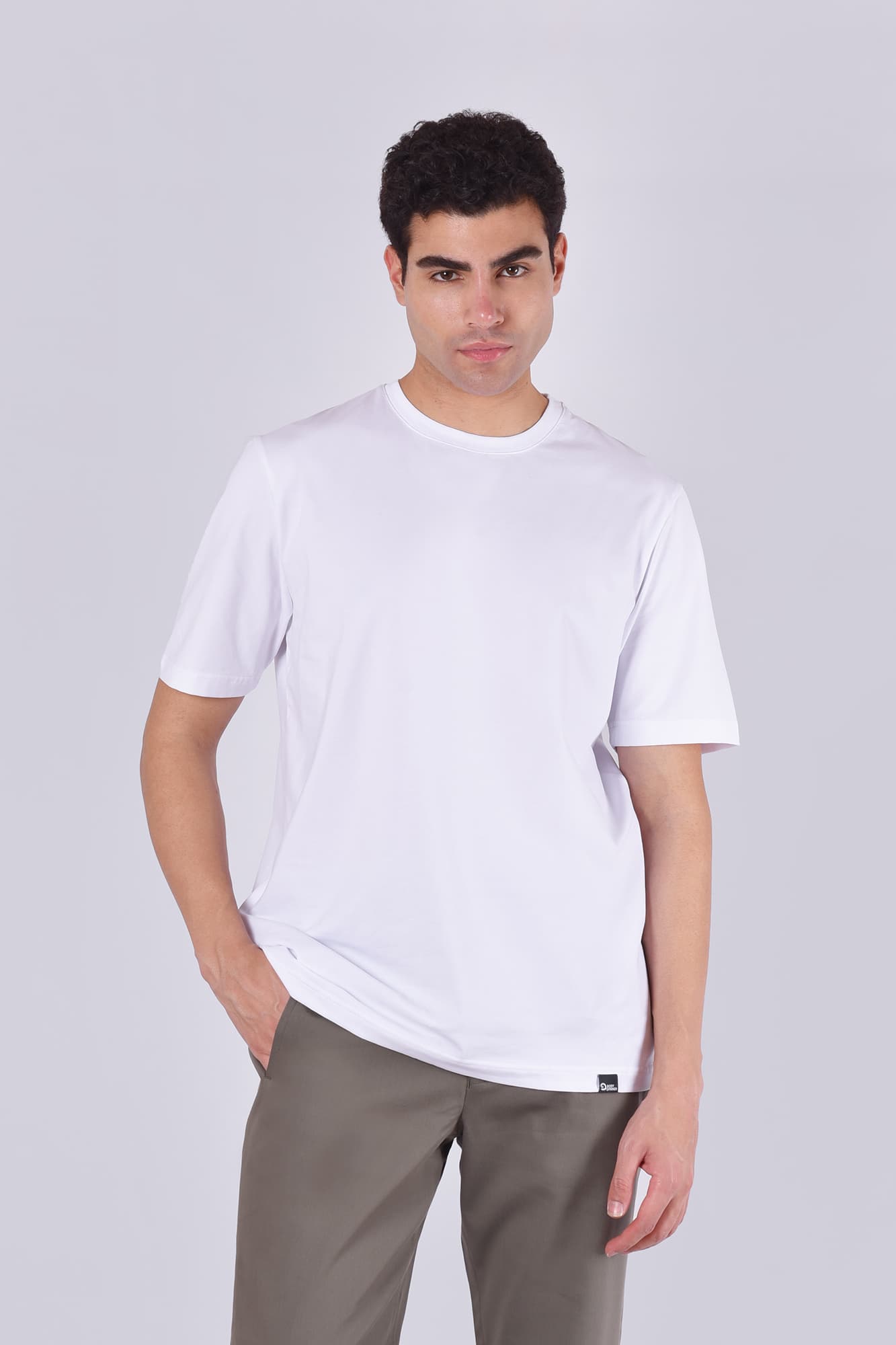 تیشرت آستین کوتاه یقه گرد بیسیک