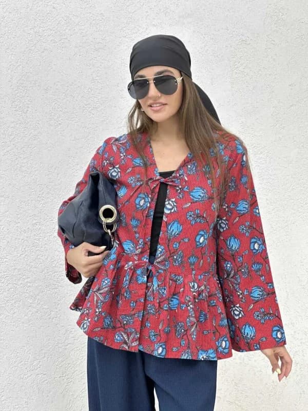 کت عروسکی طرح سنتی