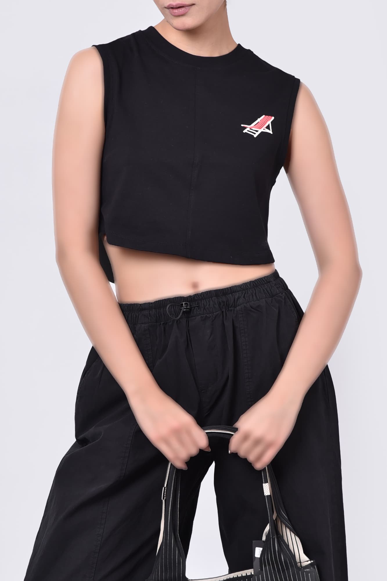 تاپ تیشرتی چاپی زنانه