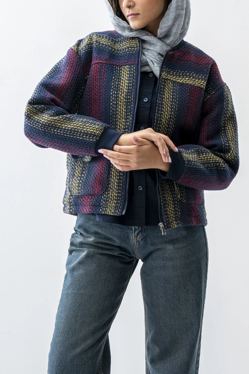 کت جیب دار برش دار زنانه