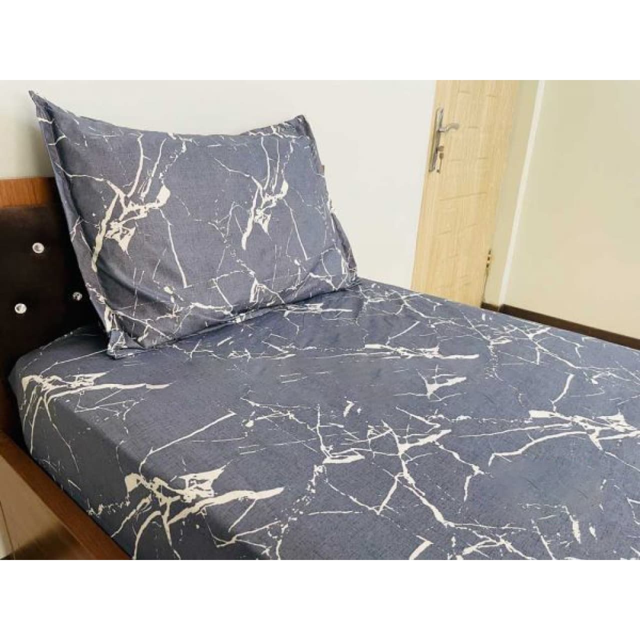 ملحفه کشدار 3 تیکه مدل ماربل گرانیتی دونفره عرض 180