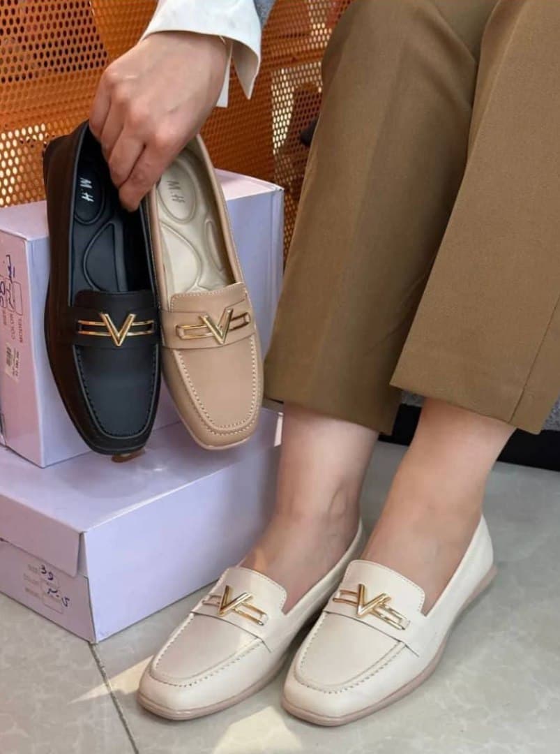 کالج دخترانه /زنانه اسپورت جدید